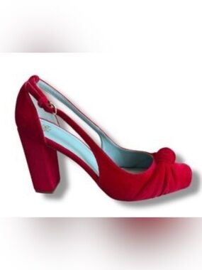 Frances Valentine Retro Velvet Pump Scarlet Red Size 8.5B